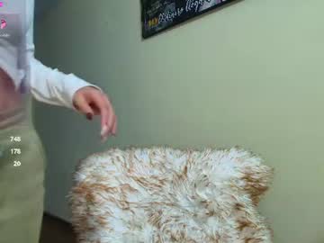 vallery_evanss