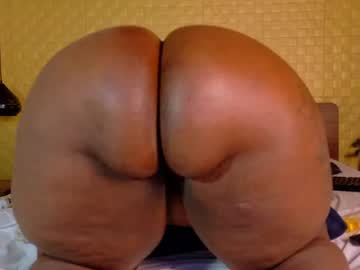 bigroundbooty_