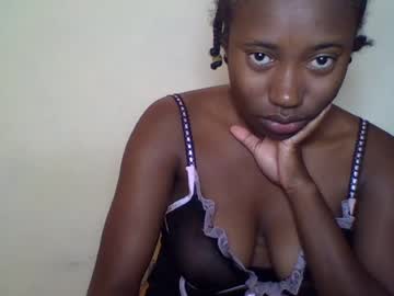 cathia_bella