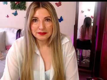 jolie_mature_