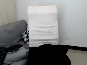 laura_pervert_