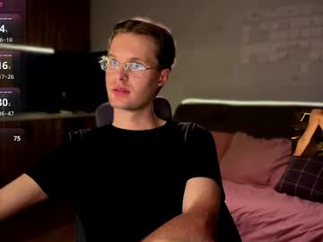 leonnextdoor
