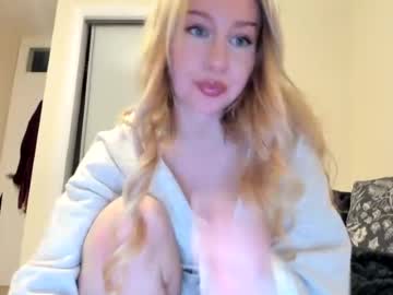 petiteannax