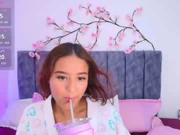 sophiee_velvet