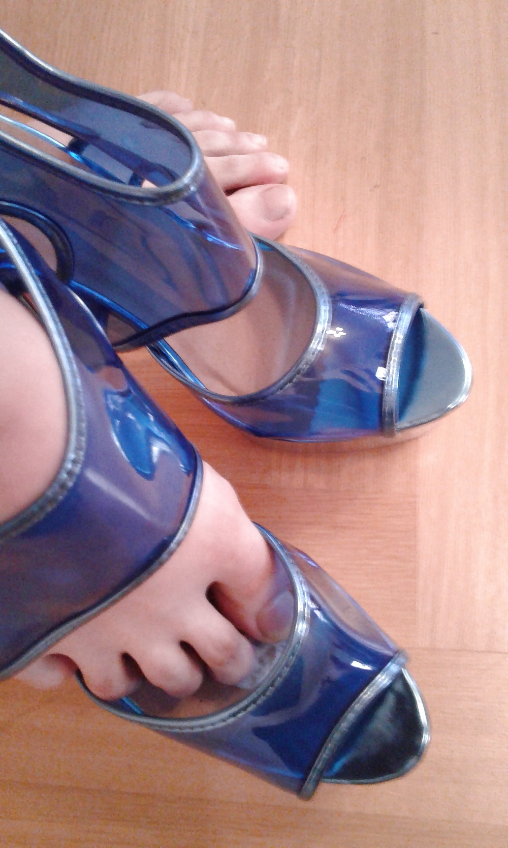 Sexy feet, High Heels, Cumshot — 5
