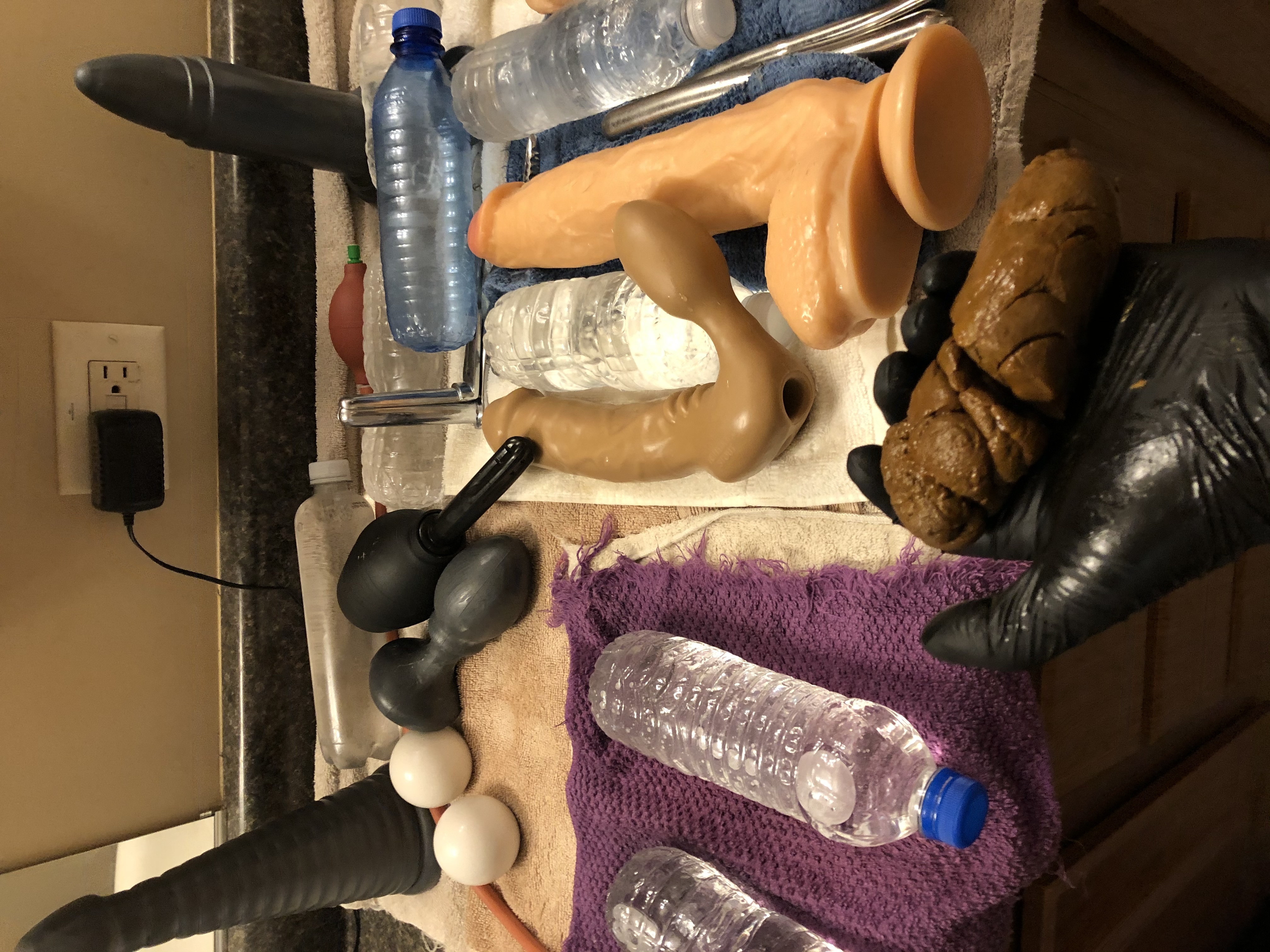 Nasty solo male scat ;) — 16