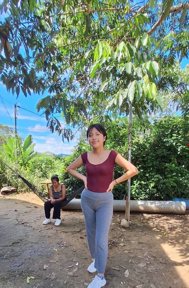 Ruth Ester Casillas Teen Latina — 23