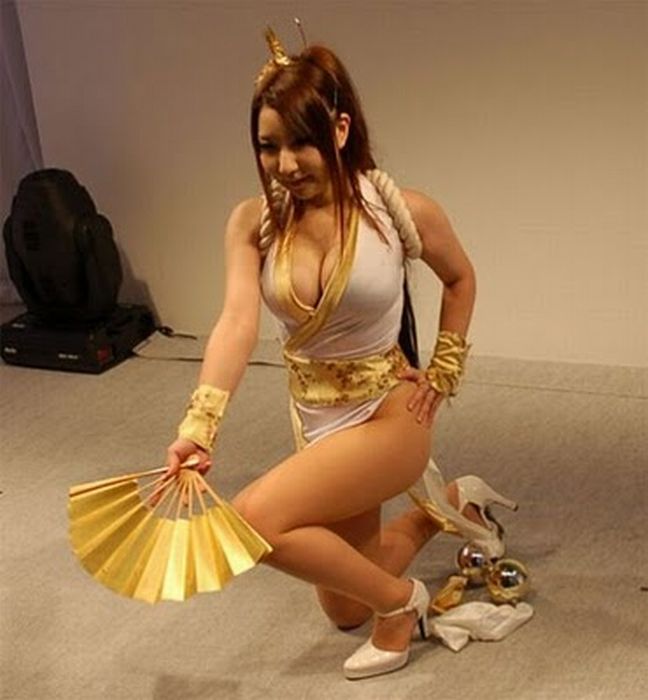 Cosplay, costumed — 40