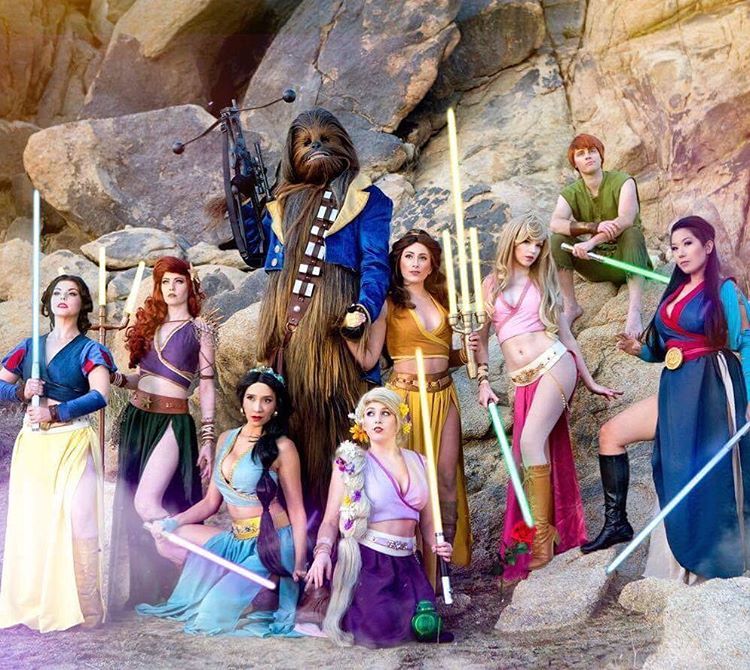 Cosplay, costumed — 28