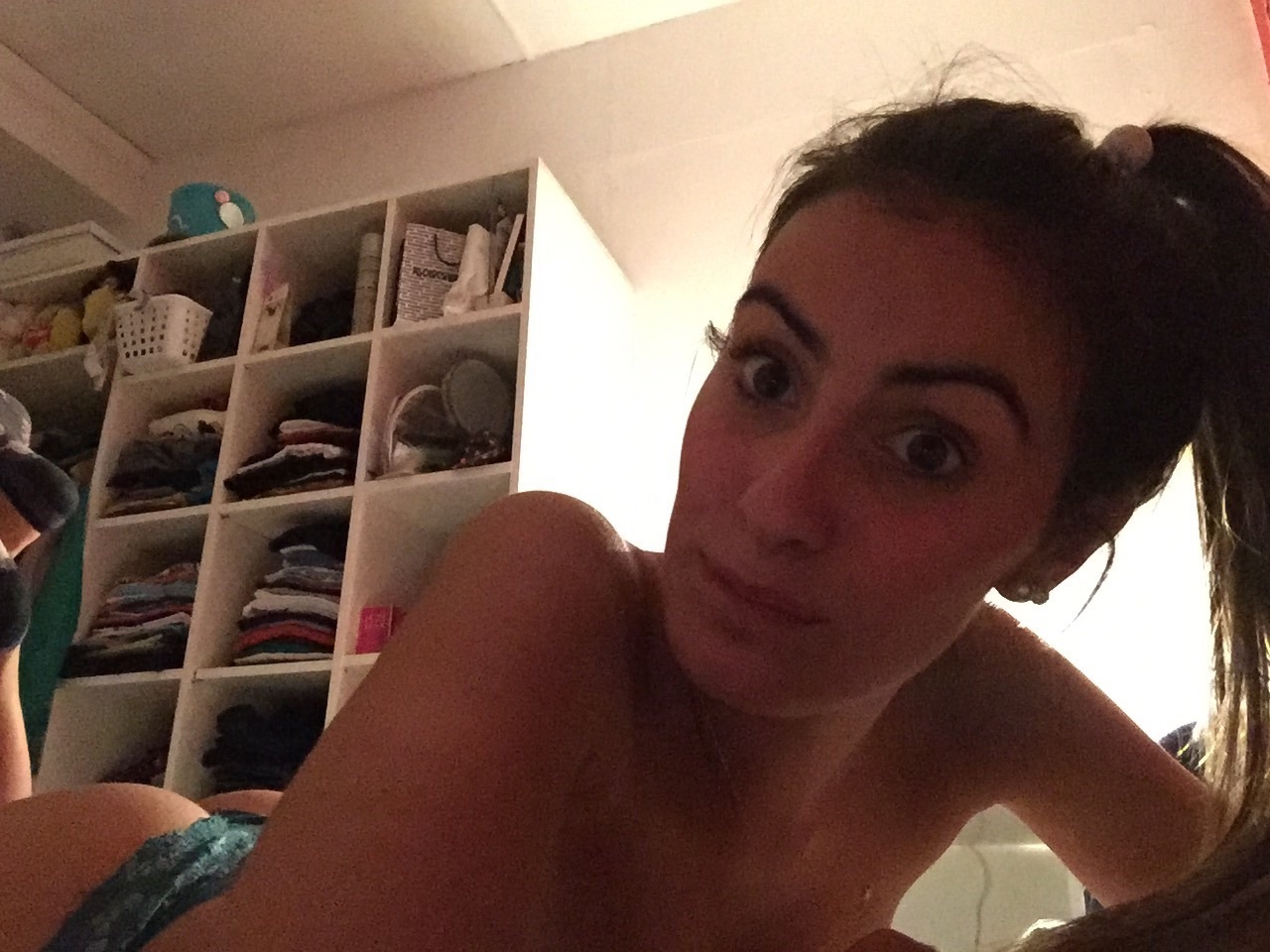 who is this babe? — 10