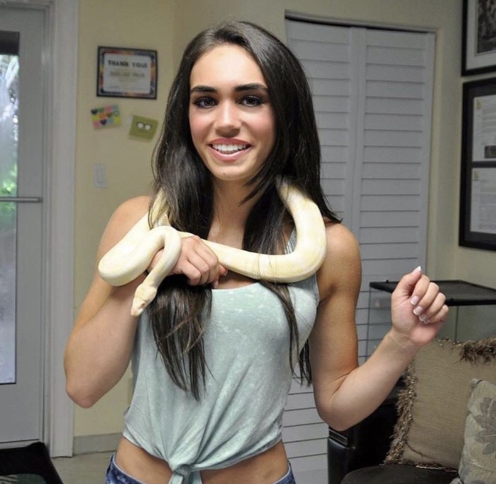 Former Boston Celtics Cheerleader Jocelyn S — 14