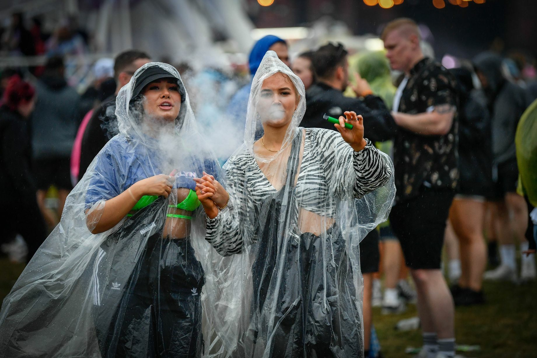 Parklife slags make my tiny dick hard — 7